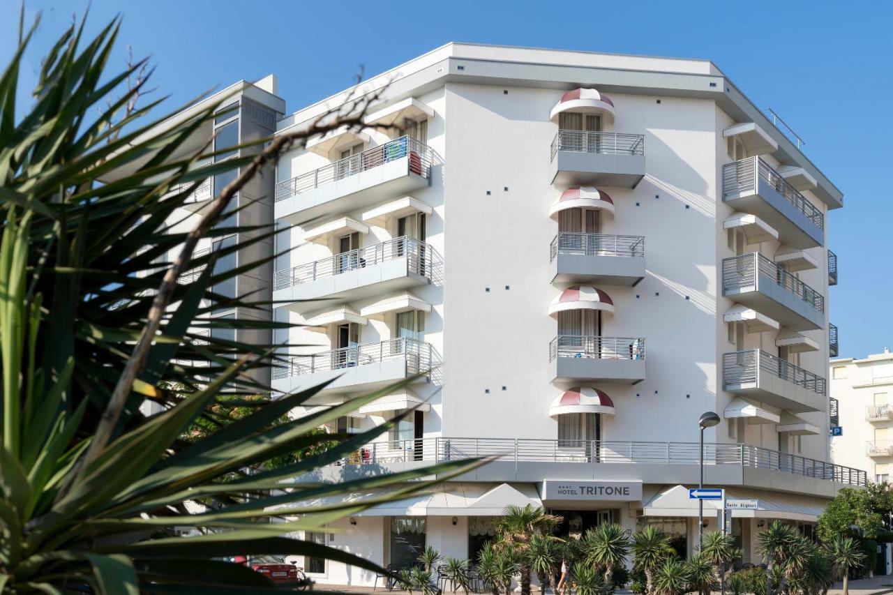 Hotel Tritone Caorle Extérieur photo